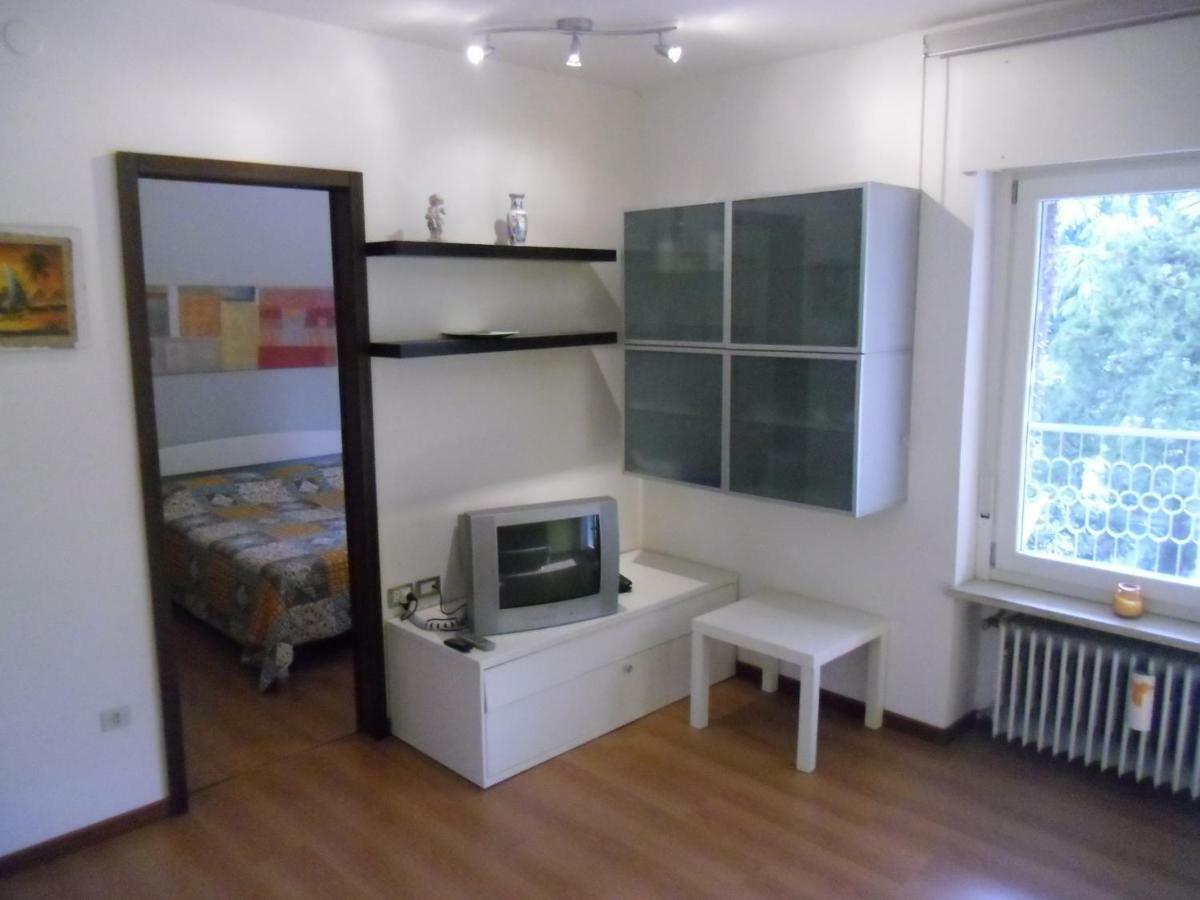 Garda Blu Apartment Riva del Garda Eksteriør bilde