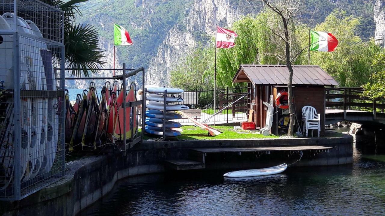 Garda Blu Apartment Riva del Garda Eksteriør bilde