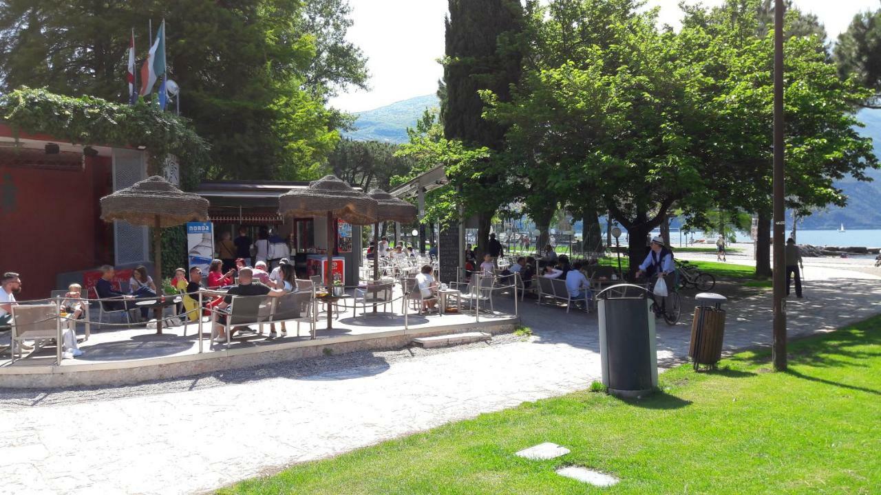 Garda Blu Apartment Riva del Garda Eksteriør bilde