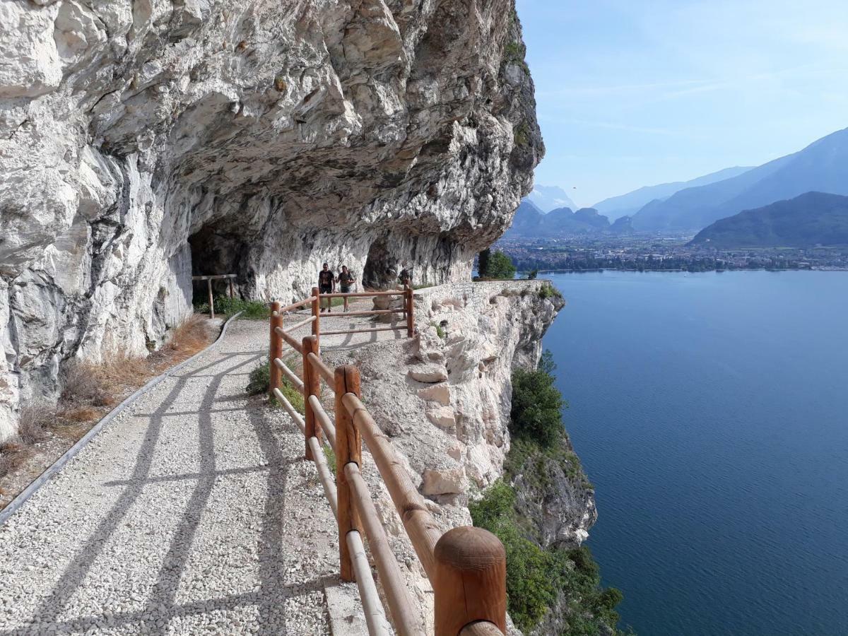 Garda Blu Apartment Riva del Garda Eksteriør bilde