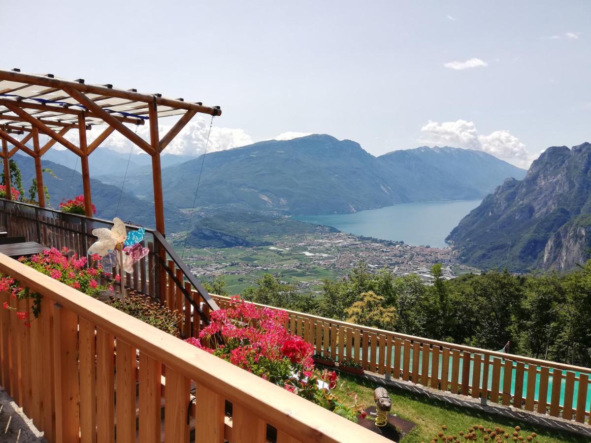 Garda Blu Apartment Riva del Garda Eksteriør bilde